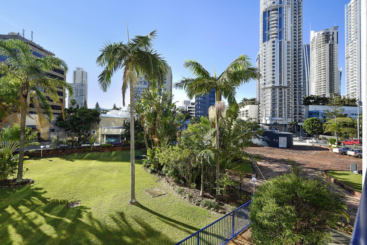 Condor Ocean View Apartments Surfers Paradise Gold Coast Exterior photo