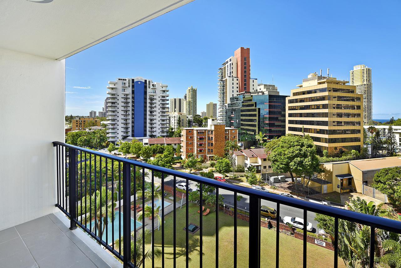 Condor Ocean View Apartments Surfers Paradise Gold Coast Exterior photo